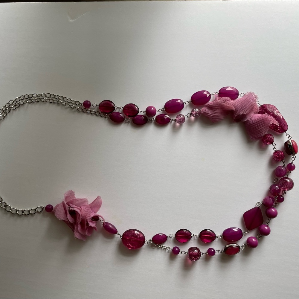 Pink statement necklace - Picture 2 of 9